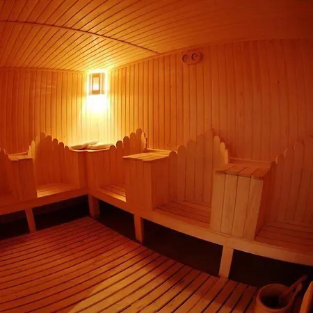 Otel Iceberg 4*